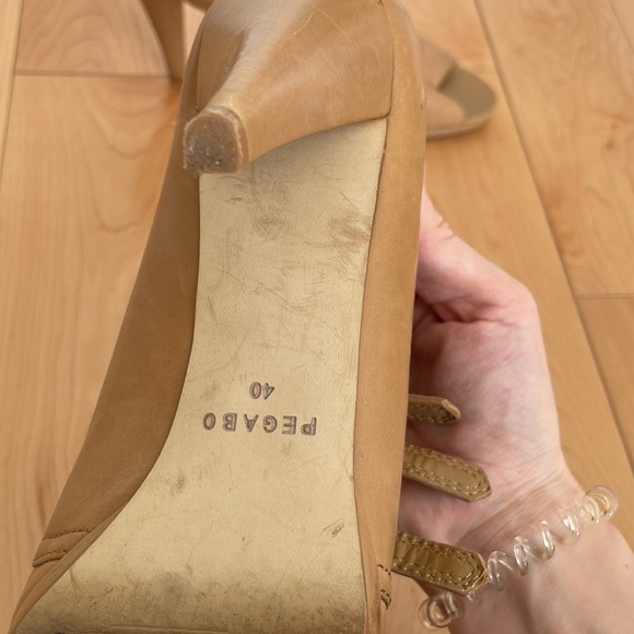 Pegabo strappy peep toe heels - Picture 3 of 3